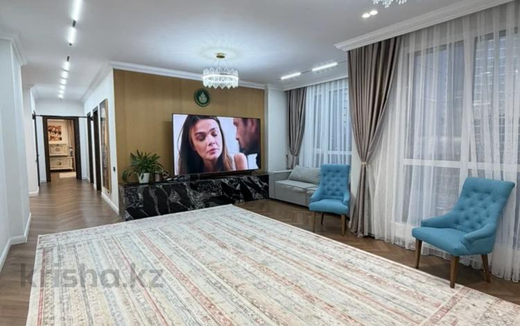 4-комнатная квартира · 140 м² · 7/12 этаж, Мухамедханова 4/3 за 160 млн ₸ в Астане, Нура р-н — фото 2