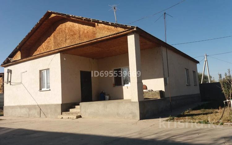 Дача · 4 комнаты · 130 м² · 8 сот., Айсугир 160А за 19 млн ₸ в Карабастау — фото 2