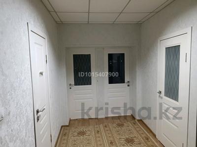 2-комнатная квартира · 55 м² · 3/4 этаж, 5 28 — 5 мкр 28 за 13 млн ₸ в Жанаозен