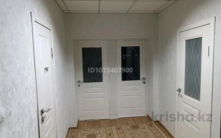 2-комнатная квартира · 55 м² · 3/4 этаж, 5 28 — 5 мкр 28 за 13 млн ₸ в Жанаозен — фото 2