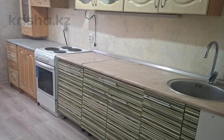 2-бөлмелі пәтер · 64 м² · 3/9 қабат, Құлагер ш/а. 29, бағасы: 250 000 ₸ в Алматы, Жетысуский р-н — фото 2