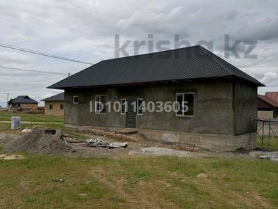 Жеке үй · 4 бөлме · 400 м² · 8 жүзд., Ул.әйтеке би, бағасы: 13 млн ₸ в Аксукенте