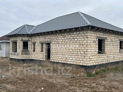 Отдельный дом · 4 комнаты · 130 м² · 9 сот., мкр Байтак-3, Водник 3 6 за 16 млн ₸ в Атырау, мкр	Байтак-3