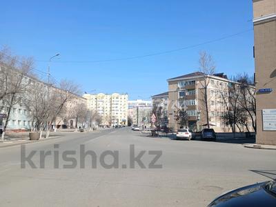 2-комнатная квартира · 40 м² · 3/5 этаж, Сатпаева 28 — Сатпаева центр за 19.5 млн 〒 в Атырау