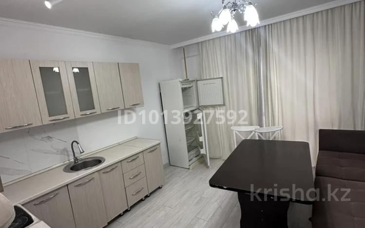 2-комнатная квартира · 55 м² · 5/10 этаж, мкр Шугыла 340/3 к3 за 220 000 ₸ в Алматы, Наурызбайский р-н — фото 2