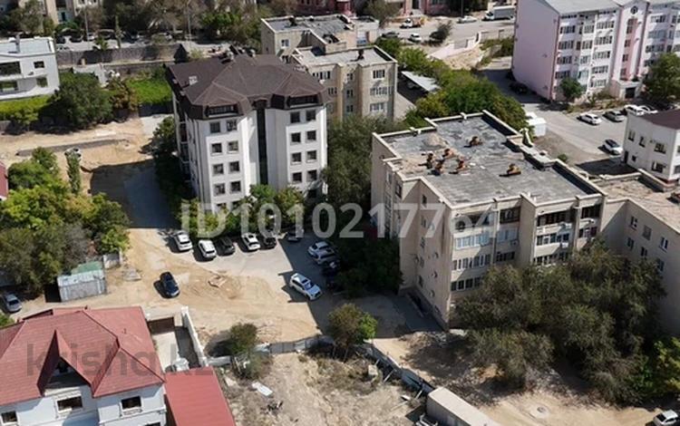 Жер телімі · 8 сотық, 15-й мкр, бағасы: 170 млн ₸ в Актау — фото 3