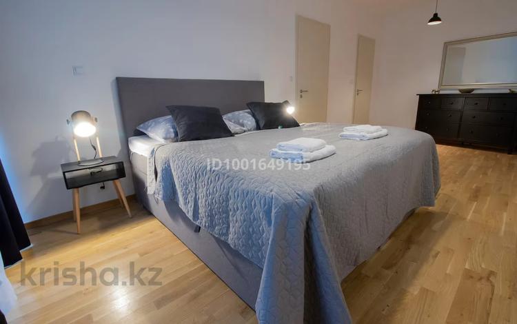2-комнатная квартира · 54 м² · 5/15 этаж, 17-й мкр, 17 мкрн 7 за 38 000 ₸ в Актау — фото 8