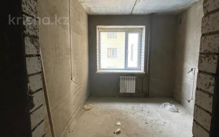 3-комнатная квартира · 83 м² · 6/9 этаж, Сатпаева 1 за 26 млн ₸ в Семее — фото 2