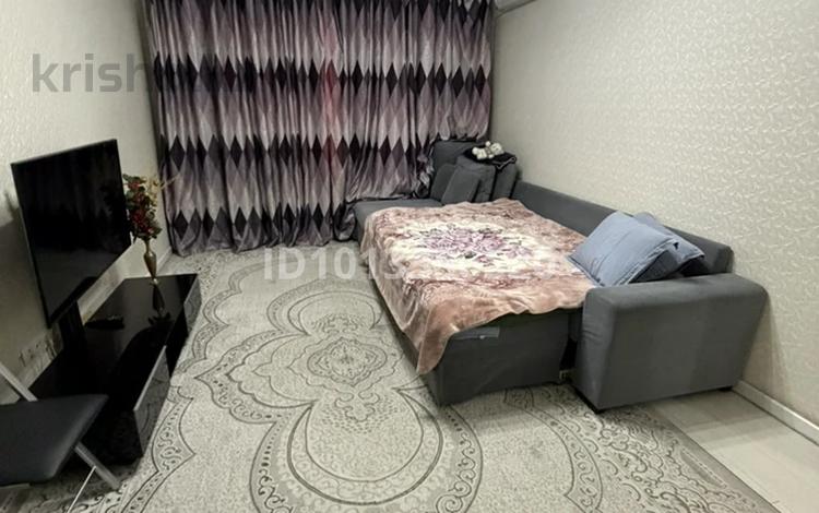 2-бөлмелі пәтер · 56 м² · 8/9 қабат, мкр Сайран 2 — Пр. Абая уг. ул. Отеген батыра, бағасы: 300 000 ₸ в Алматы, Ауэзовский р-н — фото 2