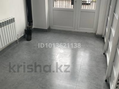 Магазины и бутики · 8 м² за 100 000 ₸ в Астане, Сарайшык р-н