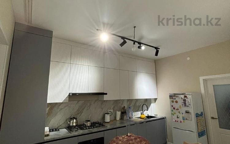 3-комнатная квартира · 96.4 м² · 4/5 этаж, Алтын орда за 37 млн ₸ в Актобе — фото 2