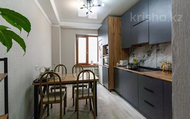 3-бөлмелі пәтер · 70 м² · 8/12 қабат, Мкр. Аксай-1 4А, бағасы: 47 млн ₸ в Алматы, Ауэзовский р-н — фото 2