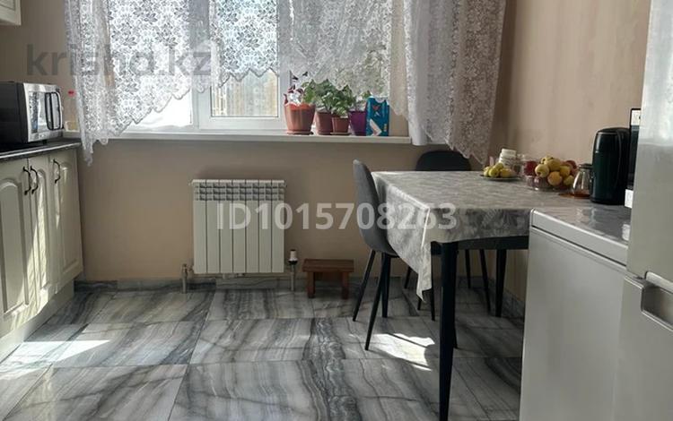 2-комнатная квартира · 53 м² · 9/12 этаж, мкр Дарабоз 9 за 37 млн ₸ в Алматы, Алатауский р-н — фото 2