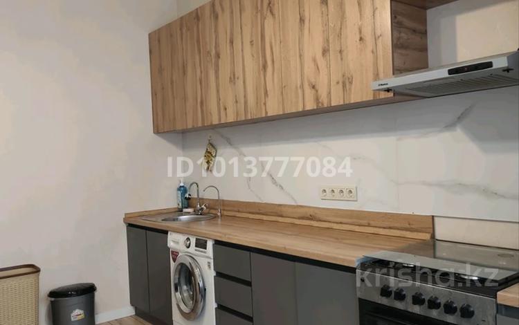 1-бөлмелі пәтер · 46.7 м² · 3/8 қабат, Жапсарбаева 68, бағасы: 28 млн ₸ в Алматы, Алатауский р-н — фото 2