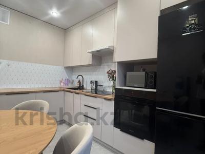 2-комнатная квартира · 60 м² · 13/16 этаж, Абикена Бектурова 11 — Туран за 38.5 млн 〒 в Астане, Нура р-н