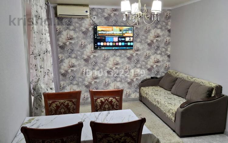 2-комнатная квартира · 50 м² · 1/5 этаж, Ж.Досмухамбетова 5 — Ж.Досмухамбетова- Азаттык за 10 000 ₸ в Атырау, мкр Жилгородок — фото 2
