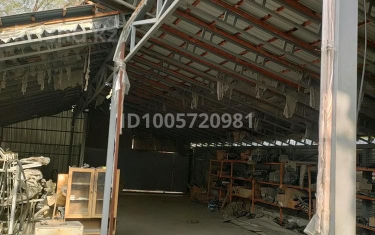 Отдельный дом · 2 комнаты · 35 м² · 6.4 сот., мкр Акжар 6 за 26 млн 〒 в Алматы, Наурызбайский р-н — фото 2