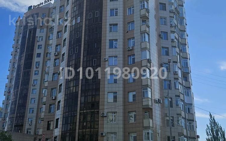 3-бөлмелі пәтер · 160 м² · 8/17 қабат, ул. Торайгырова 1/2, бағасы: 70 млн ₸ в Павлодаре — фото 2