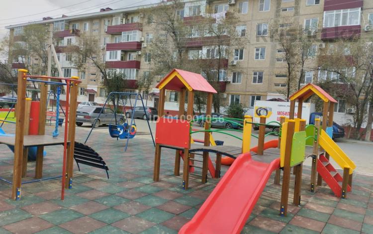 3-комнатная квартира · 65 м² · 2/5 этаж, мкр Лесхоз, Курмангазы 11 за 16 млн ₸ в Атырау — фото 26