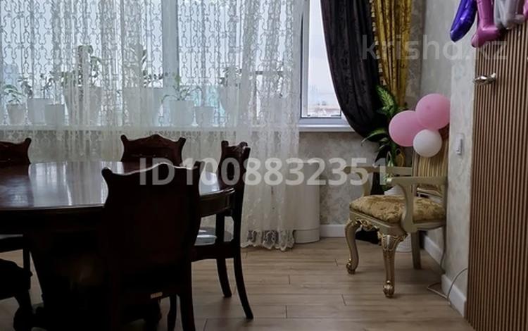 2-бөлмелі пәтер · 79.8 м², Достык 5/1 — Сауран улица и Достық, бағасы: 43 млн ₸ в Астане, Есильский р-н — фото 2