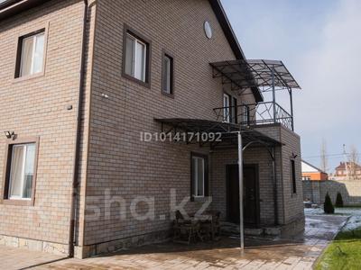 Отдельный дом · 6 комнат · 265 м² · 10 сот., Переулок Алем 3 — За авто мойка Элит за 122 млн ₸ в Рудном