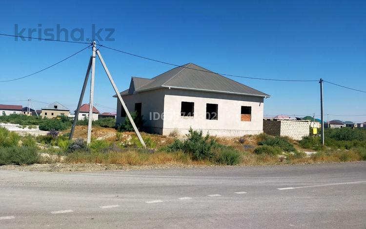 Жеке үй · 5 бөлме · 234 м², 13-көше 13 — Бәйтерек-3, бағасы: 15 млн ₸ в  — фото 2