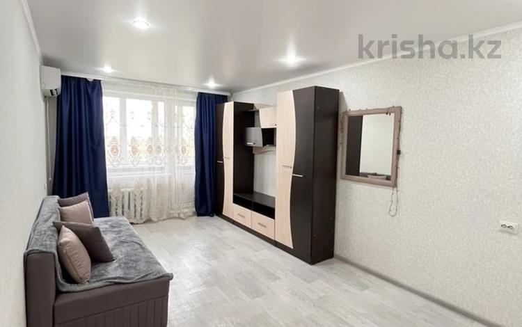 1-бөлмелі пәтер · 31 м² · 4/5 қабат, мкр Айгуль 18, бағасы: 10.5 млн ₸ в Уральске — фото 2