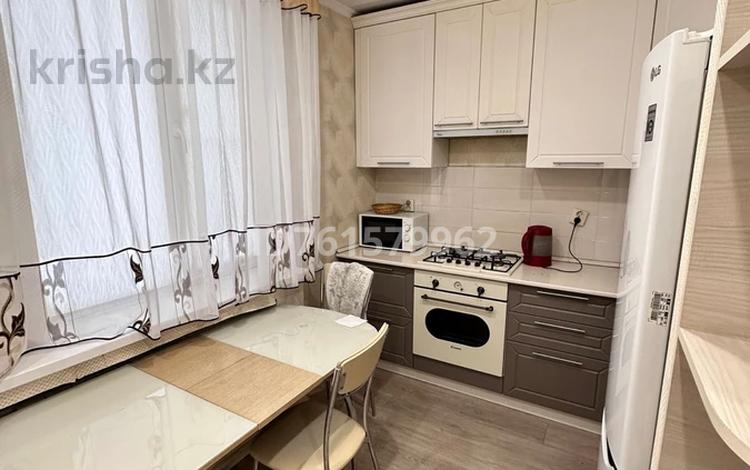 1-комнатная квартира · 36 м² · 2/9 этаж, 5 мкр 22 за 160 000 ₸ в Аксае — фото 2