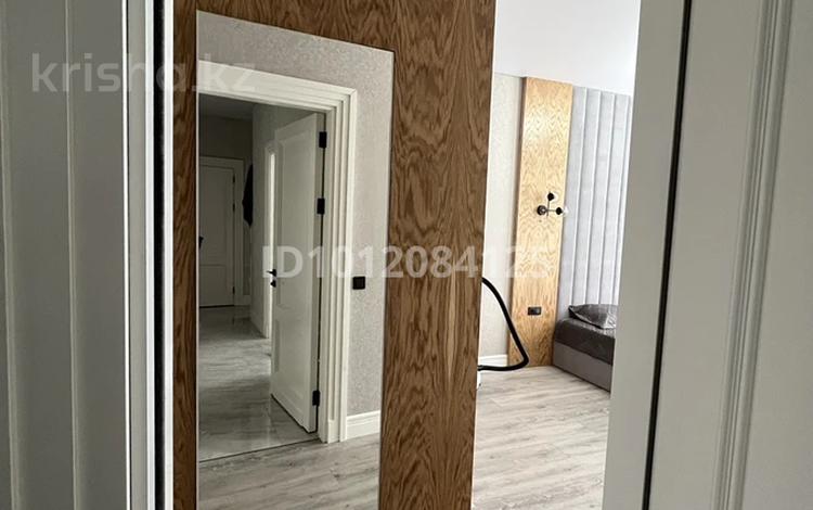 2-бөлмелі пәтер · 60 м² · 4/9 қабат, Ильяса Омарова — Сығанақ, бағасы: 350 000 ₸ в Астане, Нура р-н — фото 2