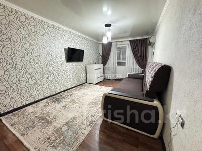 2-комнатная квартира · 42 м² · 2/5 этаж, ул. Айбергенова 3 за 20 млн ₸ в Шымкенте, Аль-Фарабийский р-н