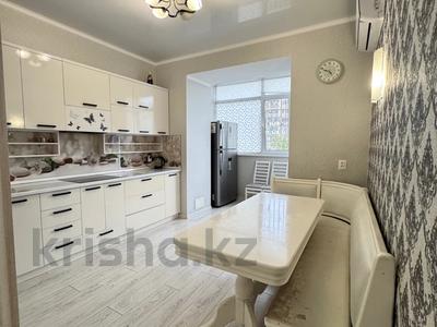 3-комнатная квартира · 75 м² · 3/9 этаж, Камзина 41/3 за 30 000 ₸ в Павлодаре