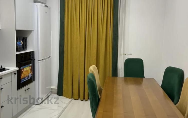 3-бөлмелі пәтер · 72 м² · 5/5 қабат, Ақсай-3А ш/а. — Момышулы, бағасы: 40 млн ₸ в Алматы, Ауэзовский р-н — фото 2