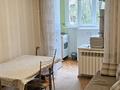 1-комнатная квартира, 39 м², 3/5 этаж помесячно, Басенова — 20-линич за 250 000 〒 в Алматы, Бостандыкский р-н — фото 3