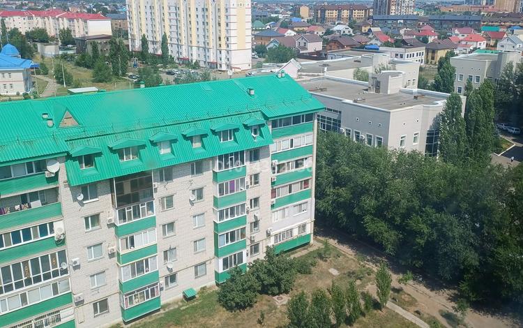 2-комнатная квартира · 63 м² · 10/10 этаж, мкр Жана Орда 7 за 18 млн ₸ в Уральске — фото 8