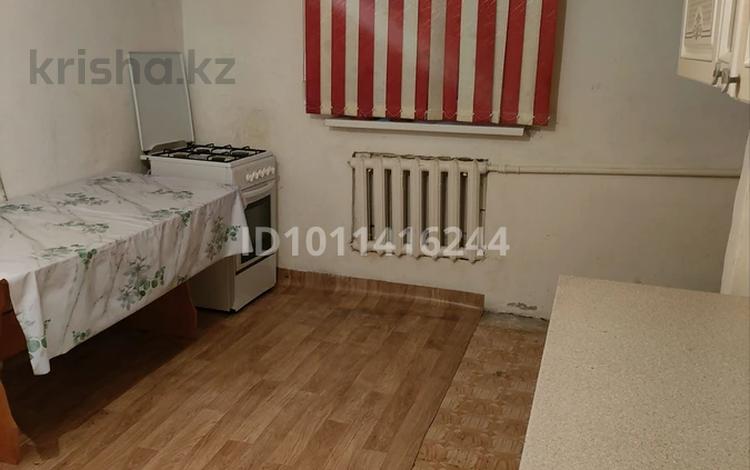2-комнатная квартира · 60 м² · 1/5 этаж, 1-й микрорайон 4 — Магазин Зета за 7.5 млн ₸ в Кульсары — фото 2
