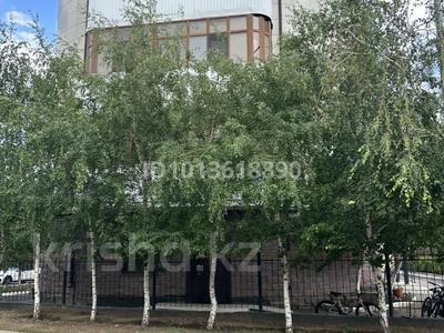 Офисы, магазины и бутики, склады, салоны красоты, медцентры и аптеки, образование, кабинеты и рабочие места · 120 м² за 700 000 ₸ в Астане, Нура р-н