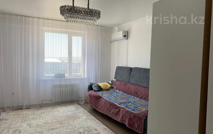 1-комнатная квартира, 46 м², 4/5 этаж, Бирлик за 15.5 млн 〒 в Талдыкоргане — фото 2