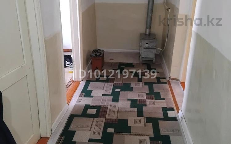 2-бөлмелі пәтер · 61 м² · 2/2 қабат, Амирханов 11/5 — 9 Май, бағасы: 6 млн ₸ в Асыкате — фото 2