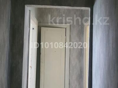 4-бөлмелі пәтер · 76.7 м² · 2/5 қабат, Шульбинск 2мкр-он 14, бағасы: 6.5 млн ₸ в Семее