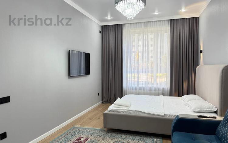 1-комнатная квартира · 40 м² · 2/12 этаж, Аль фараби 5 за 14 000 ₸ в Астане, Есильский р-н — фото 18