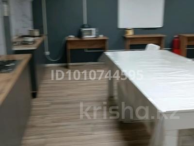 1 комната · 24 м² · 3/5 этаж, Республика 59 за 90 000 〒 в Астане, Сарыарка р-н