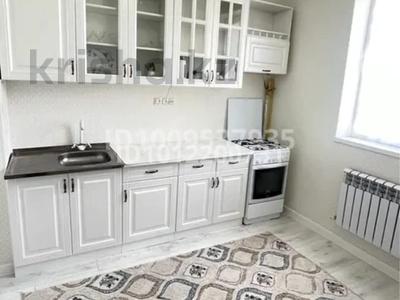 2-бөлмелі пәтер · 60 м² · 6/6 қабат, 16-й мкр — 60, бағасы: 16 млн ₸ в Актау