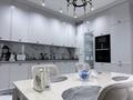 3-комнатная квартира · 123 м² · 11/12 этаж, Алиева 2 за 198 млн ₸ в Астане, Есильский р-н — фото 11