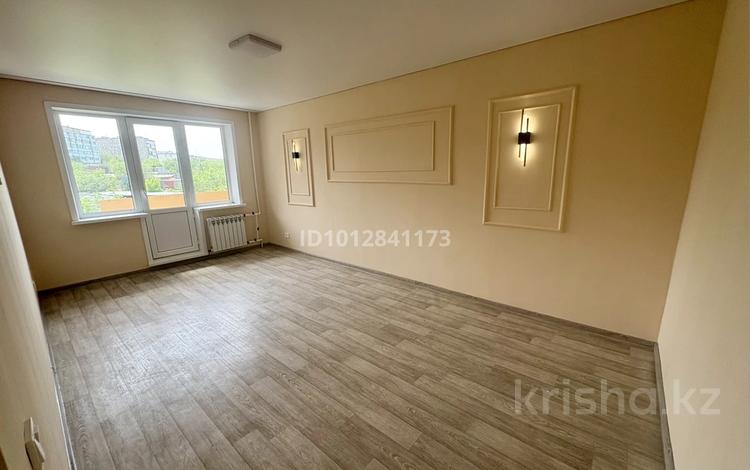 1-комнатная квартира · 30 м² · 4/5 этаж, Пр. Республики 77 за 7 млн ₸ в Темиртау — фото 2