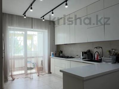4-бөлмелі пәтер · 167 м² · 1/4 қабат, Абдолова, бағасы: 65 млн ₸ в Уральске