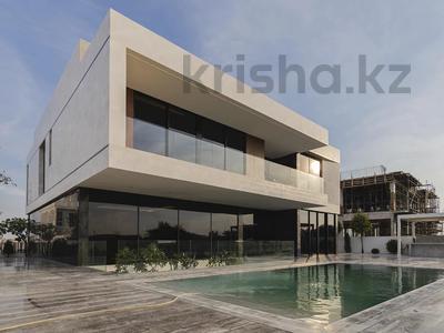 Отдельный дом · 7 комнат · 985 м² · 125.49 сот., Emerald Hills за 6.9 млрд 〒 в Дубае
