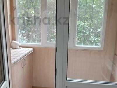 3-комнатная квартира · 70 м² · 1/5 этаж, мкр Тастак-3 26 за 37 млн ₸ в Алматы, Алмалинский р-н