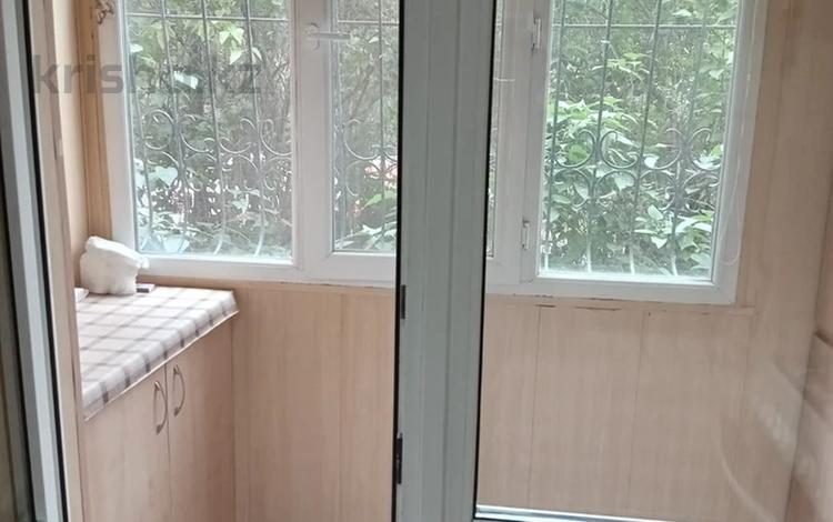 3-комнатная квартира · 70 м² · 1/5 этаж, мкр Тастак-3 26 за 37 млн ₸ в Алматы, Алмалинский р-н — фото 2