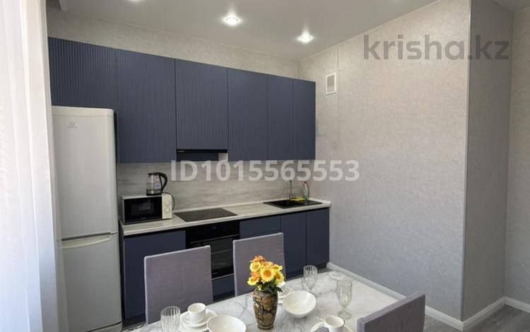 2-комнатная квартира · 57 м² · 5/15 этаж, 17-й мкр, ​17-й микрорайон 6 за 33 млн ₸ в Актау — фото 2