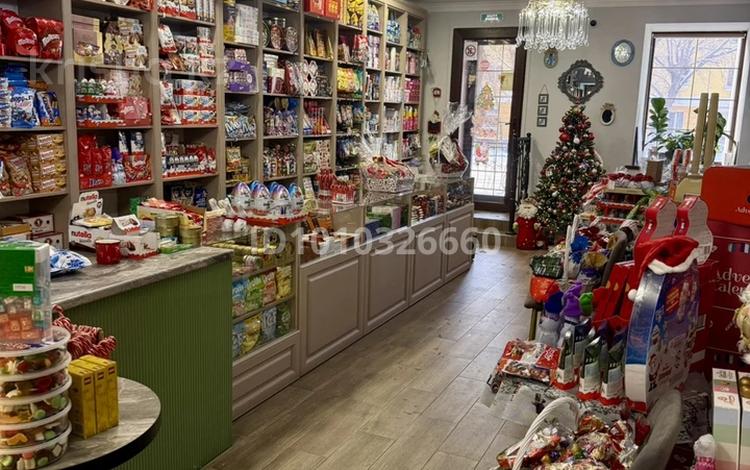 Магазины и бутики · 50 м² за 70 млн ₸ в Караганде, Казыбек би р-н — фото 2